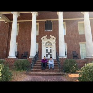 Meet your Posher, Arnold